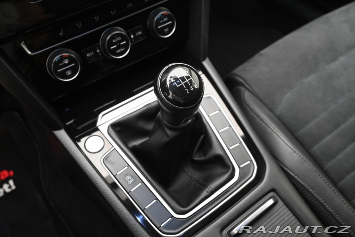 Volkswagen Passat 2,0 TDI 110 kW Highline Z 2017