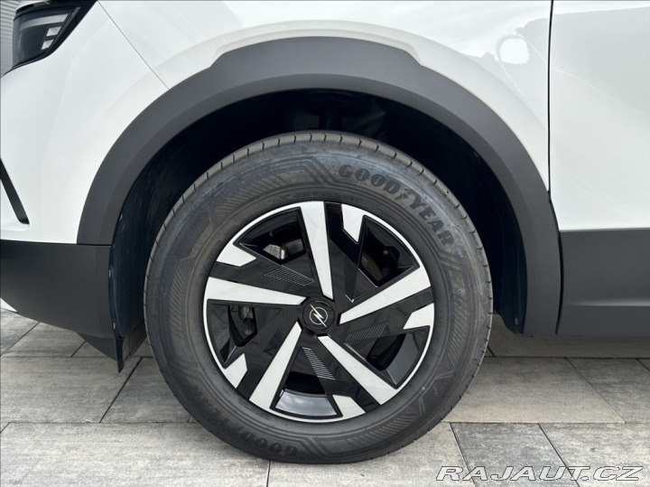 Opel Mokka 1,2 Turbo 136PS  Edition 2025