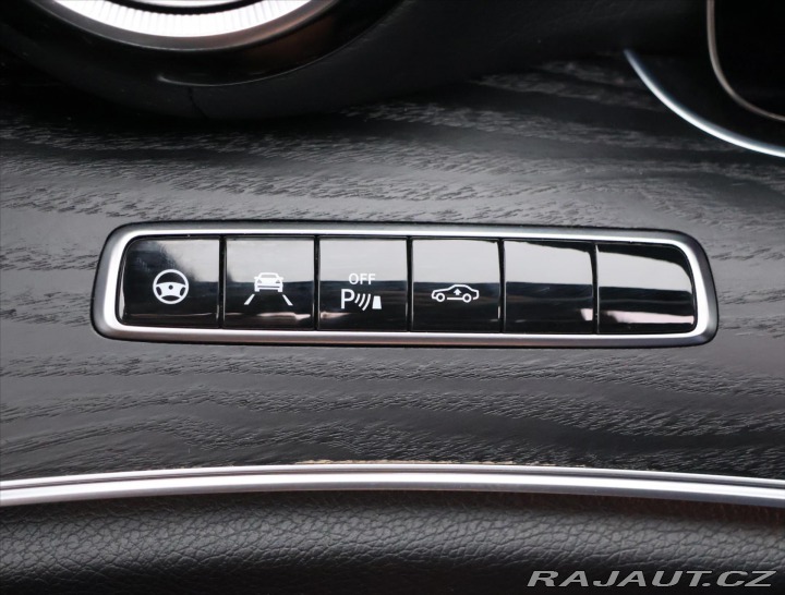 Mercedes-Benz E 3,0 53 320kW AMG 4Matic+ 2020