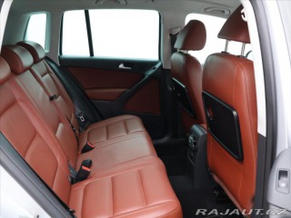 Volkswagen Tiguan 2,0 103KW KŮŽE DSG 4MOTIO 2010