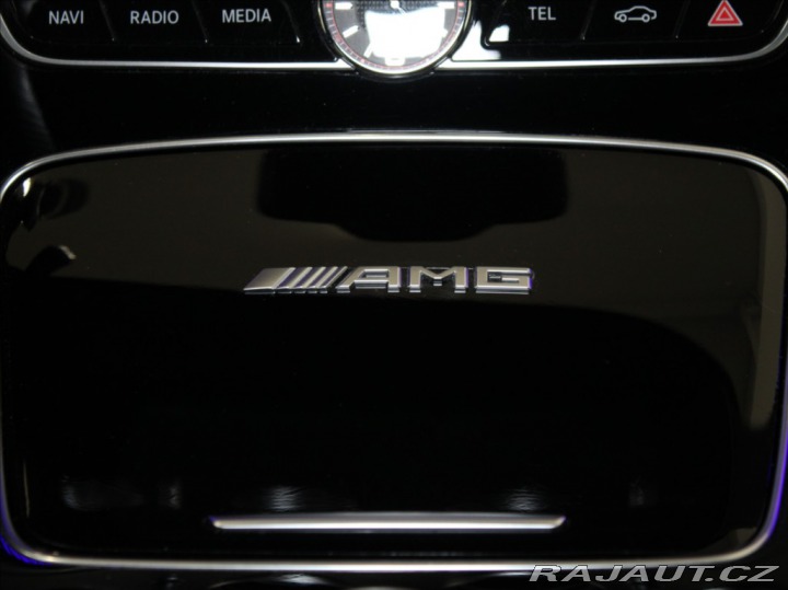 Mercedes-Benz E 4,0 E63s 612k.4M 65 780km 2019