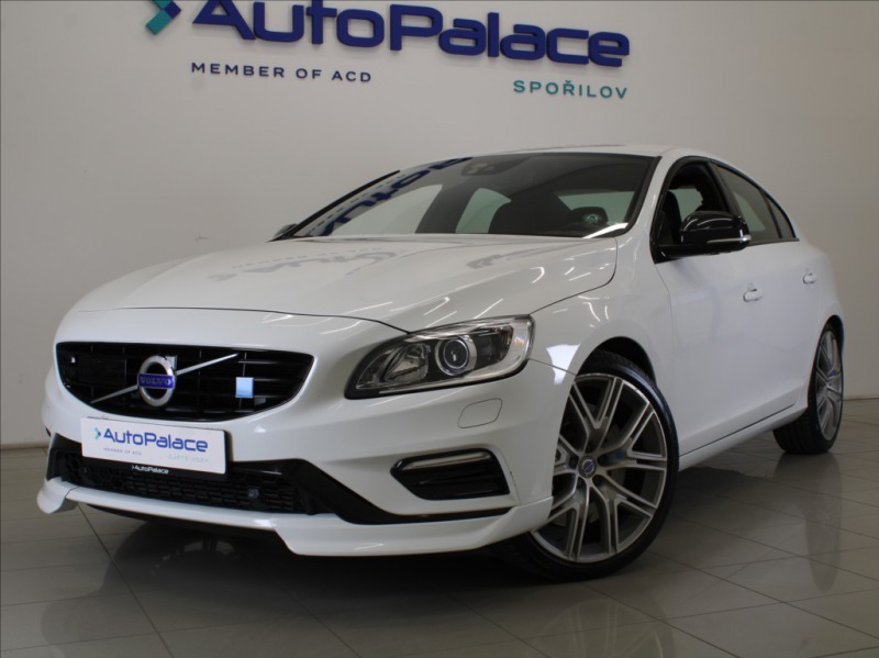 Volvo S60 2,0 Polestar 270kW 75tkm.