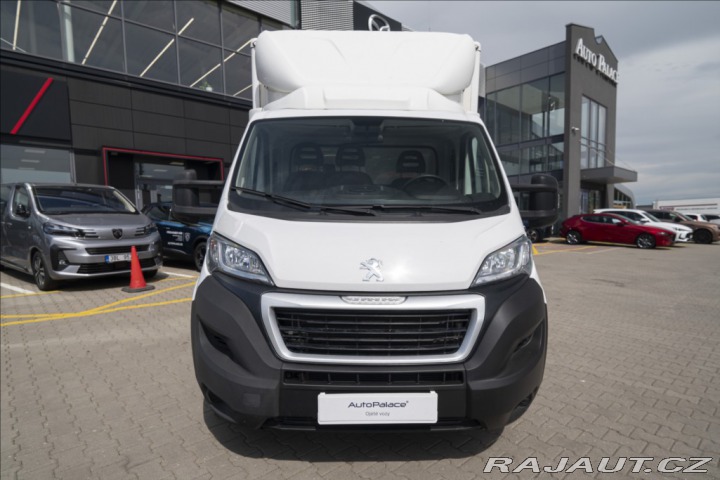 Peugeot Boxer 2,2 BlueHDI 1. MAJITEL ČR 2021