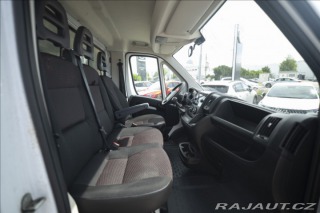 Peugeot Boxer 2,2 BlueHDI 1. MAJITEL ČR 2021