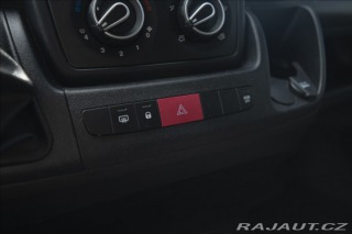 Peugeot Boxer 2,2 BlueHDI 1. MAJITEL ČR 2021