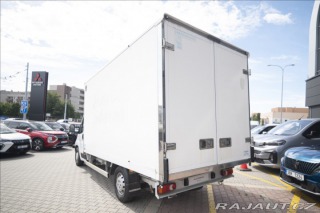 Peugeot Boxer 2,2 BlueHDI 1. MAJITEL ČR 2021