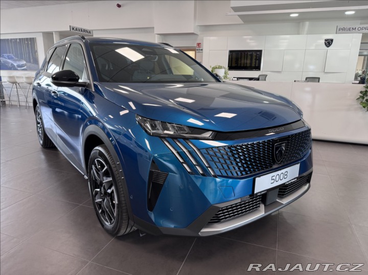 Peugeot 5008 1,2 BUSINESS Hybrid 145 e 2026