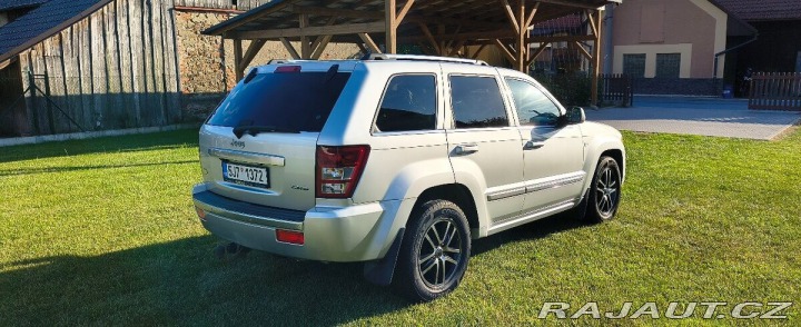 Jeep Grand Cherokee  1800