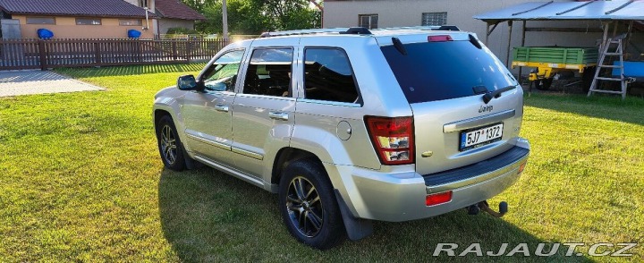 Jeep Grand Cherokee  1800