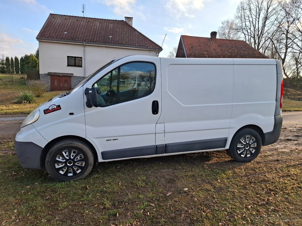 Nissan  Primastar 2,5