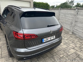 Volkswagen Touareg 3,0   R-line V6 TDI BMT 8 1800