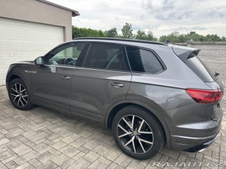 Volkswagen Touareg 3,0   R-line V6 TDI BMT 8 1800