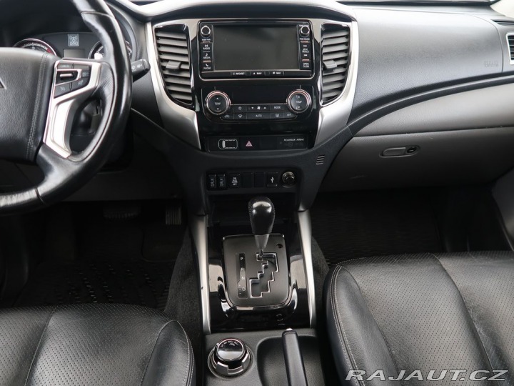 Mitsubishi L200 2.4DI-D,133kW,CZ,AT,4x4 2017