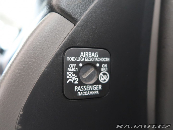 Mitsubishi L200 2.4DI-D,133kW,CZ,AT,4x4 2017