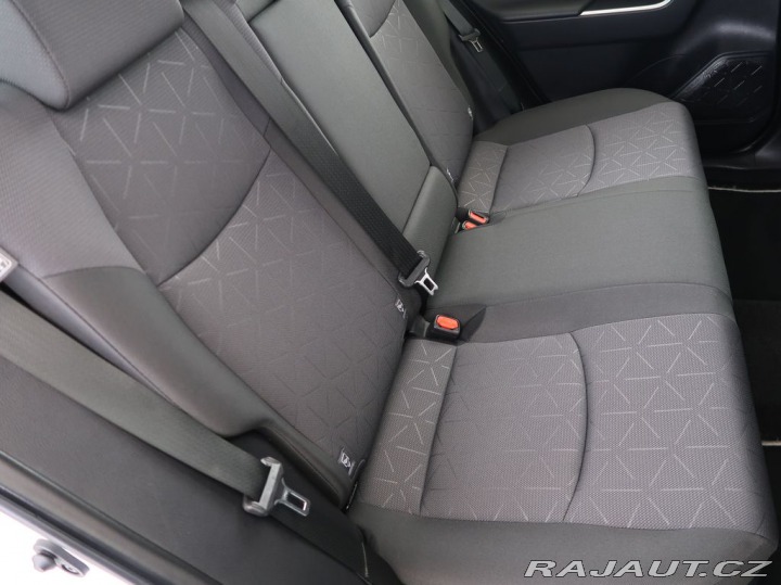 Toyota RAV4 2.5Hybrid,CZ,1Maj,ActiveB 2022