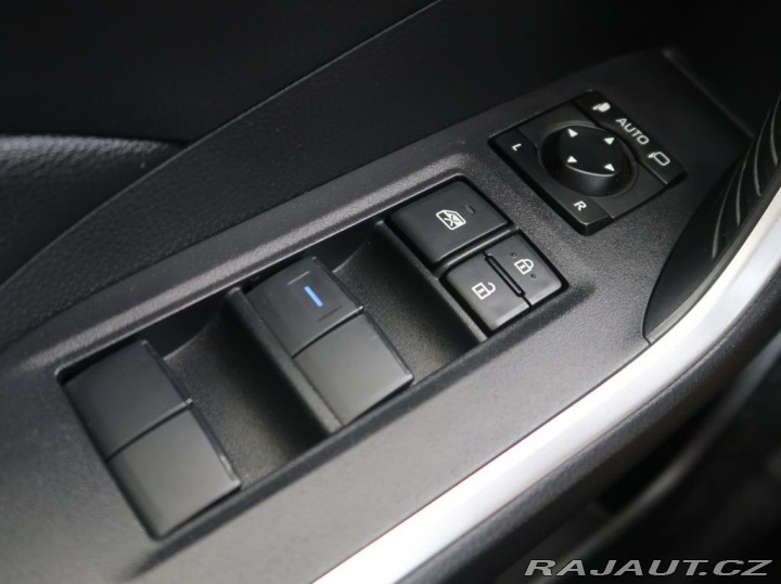 Toyota RAV4 2.5Hybrid,CZ,1Maj,ActiveB 2022