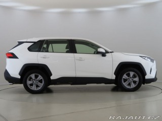 Toyota RAV4 2.5Hybrid,CZ,1Maj,ActiveB 2022