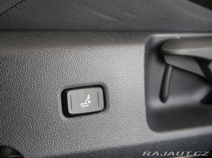 Toyota Corolla 2.0Hybrid,CZ,1Maj,Comfort 2022