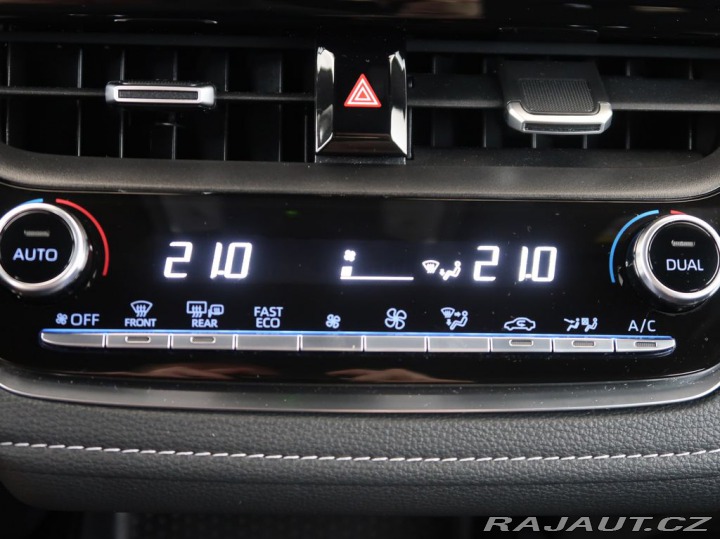 Toyota Corolla 2.0Hybrid,CZ,1Maj,Comfort 2022