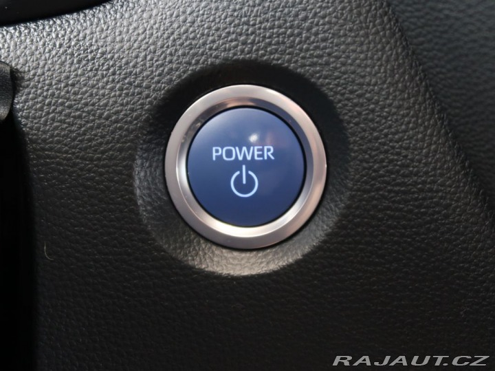 Toyota Corolla 2.0Hybrid,CZ,1Maj,Comfort 2022