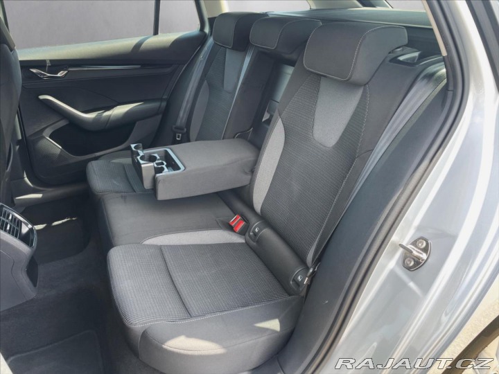 Škoda Octavia 2,0 TDi DSG Ambition*ACC* 2022