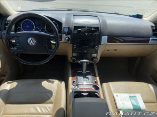 Volkswagen Touareg 3,0 TDi 165kw Tiptronic b 2007