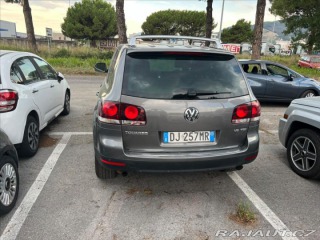 Volkswagen Touareg 3,0 TDi 165kw Tiptronic b 2007
