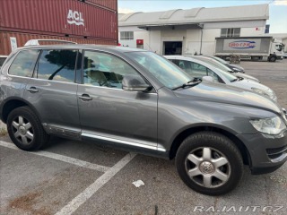 Volkswagen Touareg 3,0 TDi 165kw Tiptronic b 2007