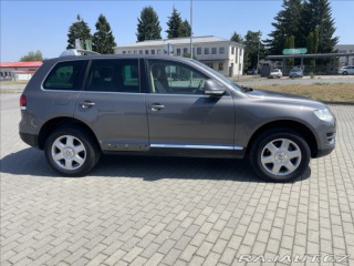 Volkswagen Touareg 3,0 TDi 165kw Tiptronic b 2007