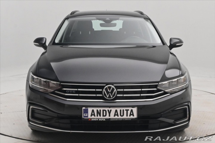 Volkswagen Passat 1,4 GTE 160 kW DSG Busine 2022