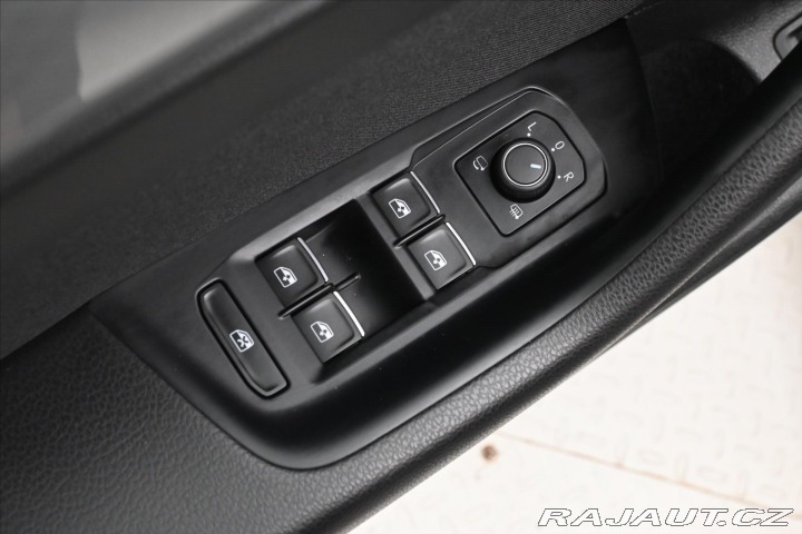 Volkswagen Passat 1,4 GTE 160 kW DSG Busine 2022