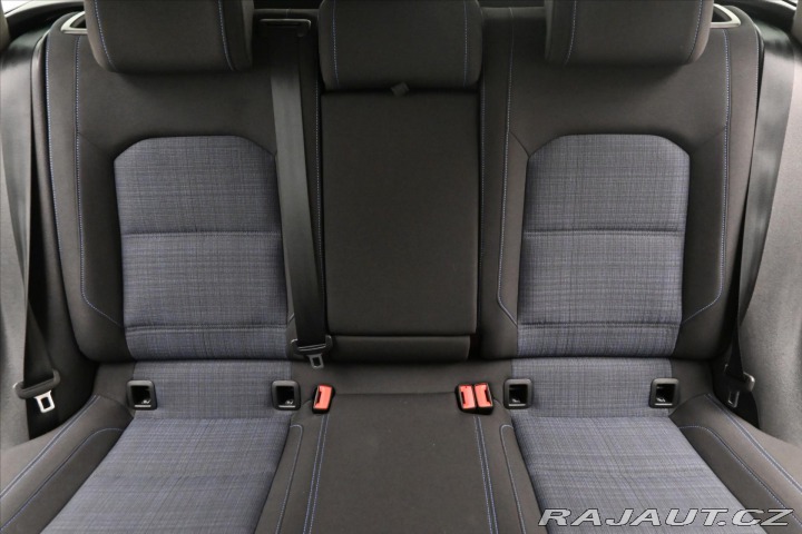 Volkswagen Passat 1,4 GTE 160 kW DSG Busine 2022
