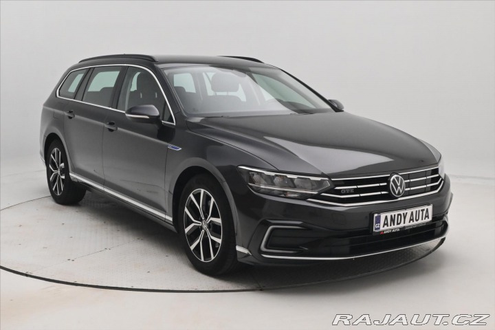 Volkswagen Passat 1,4 GTE 160 kW DSG Busine 2022