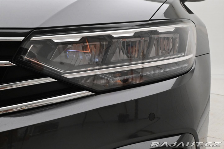 Volkswagen Passat 1,4 GTE 160 kW DSG Busine 2022