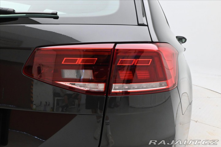 Volkswagen Passat 1,4 GTE 160 kW DSG Busine 2022