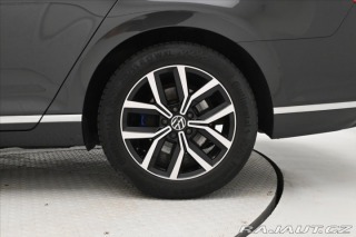 Volkswagen Passat 1,4 GTE 160 kW DSG Busine 2022