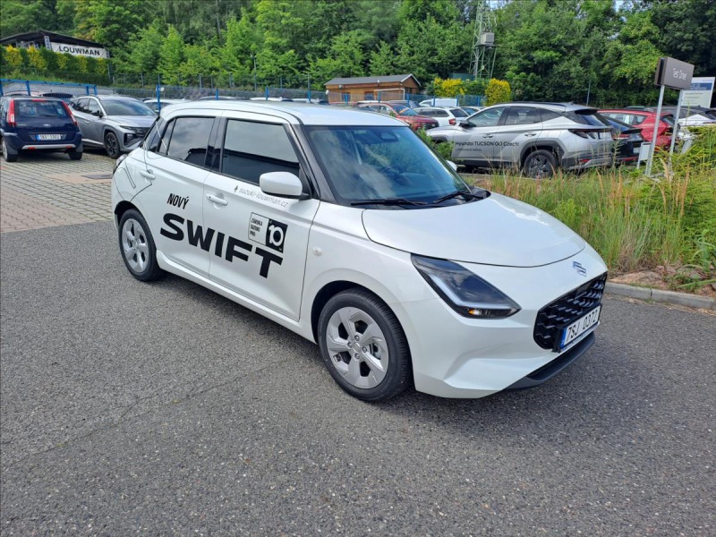 Suzuki Swift 1,2 PREMIUM HYBRID MY26