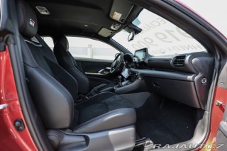 Toyota Yaris GR 1.6. 260k Dynamic + Sp 2025