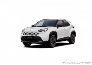 Toyota Yaris Cross 1800