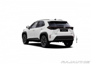 Toyota Yaris Cross 1800