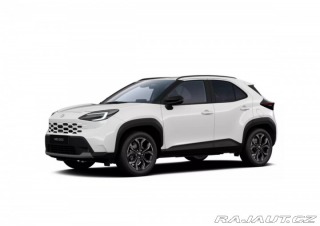 Toyota Yaris Cross  1800