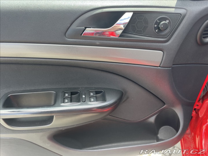 Škoda Octavia 2,0 TDi 103kw BKD Klimatr 2008