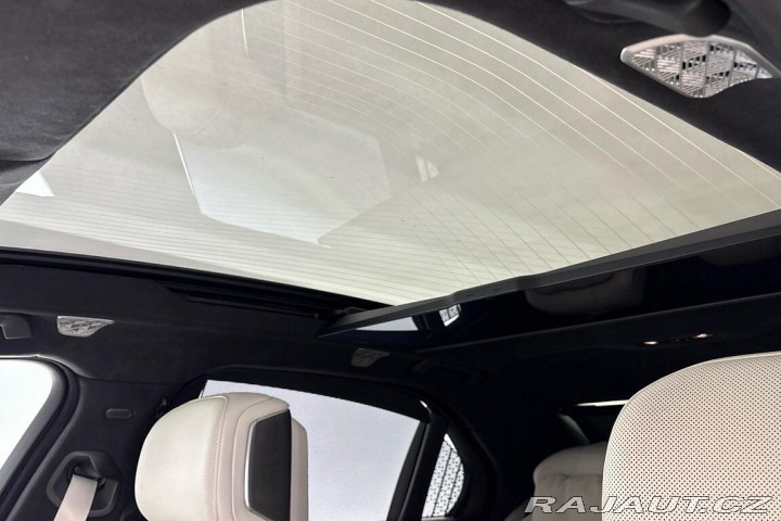 BMW i7 xDrive60 2022