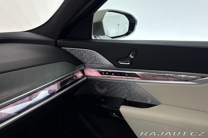 BMW i7 xDrive60 2022