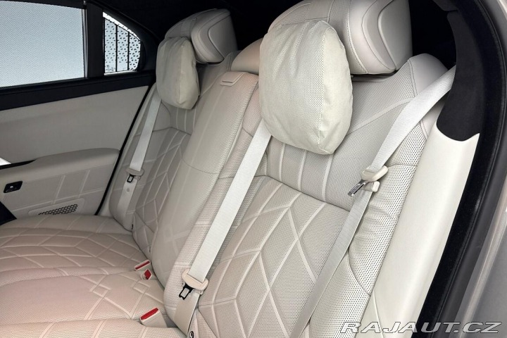 BMW i7 xDrive60 2022