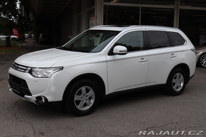 Mitsubishi Outlander 2.2DI-D 4X4 7 MÍST 110kW 2014