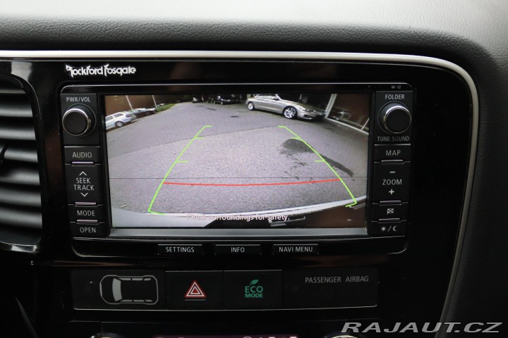 Mitsubishi Outlander 2.2DI-D 4X4 7 MÍST 110kW 2014