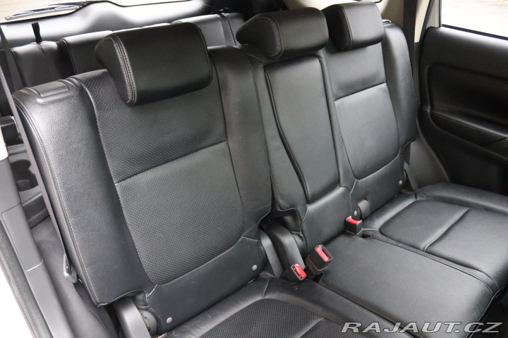 Mitsubishi Outlander 2.2DI-D 4X4 7 MÍST 110kW 2014