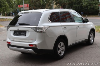 Mitsubishi Outlander 2.2DI-D 4X4 7 MÍST 110kW 2014