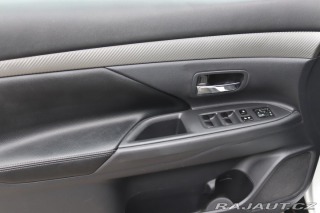Mitsubishi Outlander 2.2DI-D 4X4 7 MÍST 110kW 2014